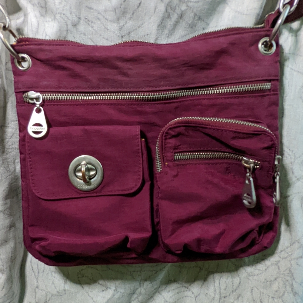 Baggalline Crossbody purse